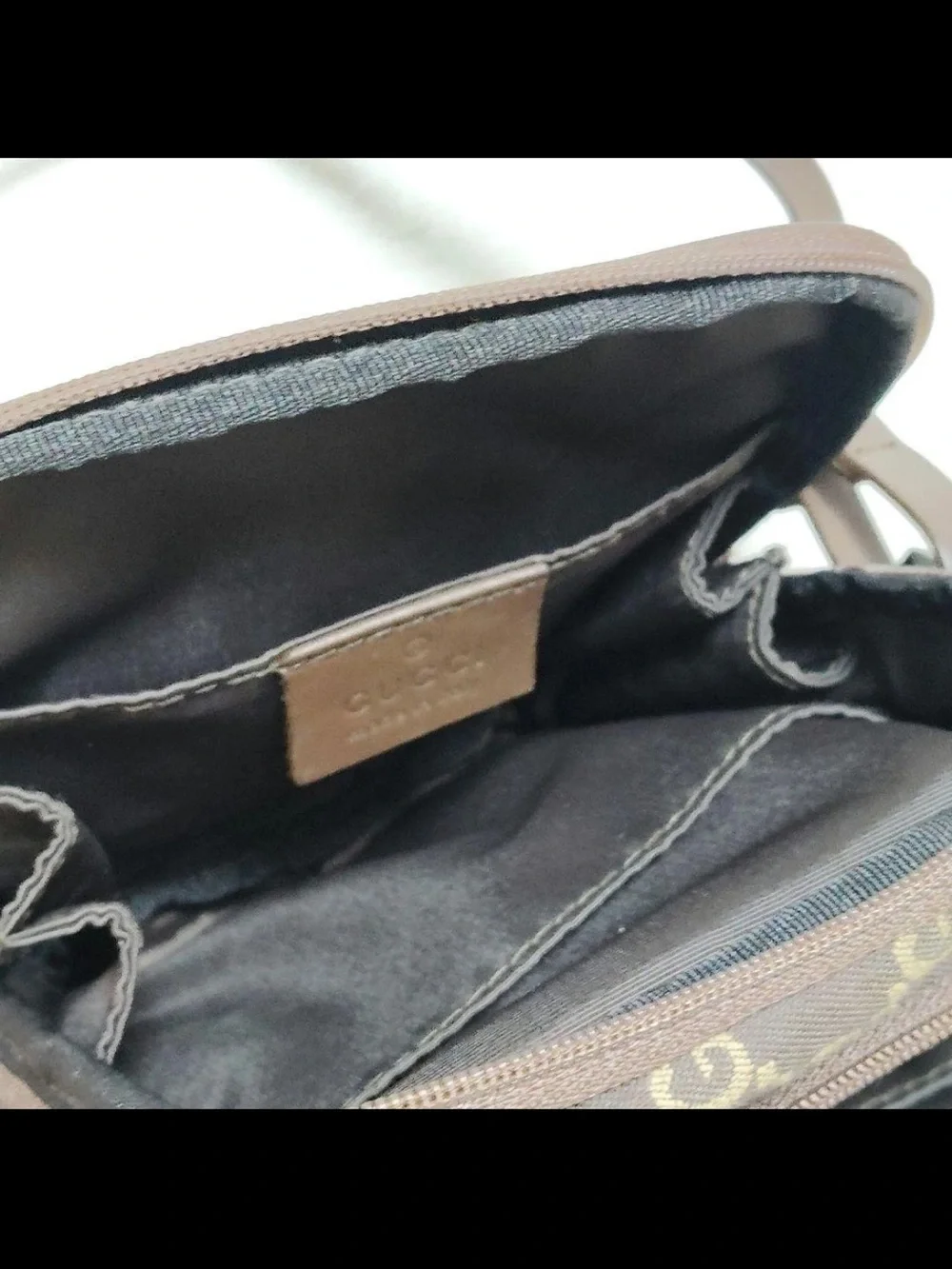 Gucci Brown GG Monogram Messenger Crossbody